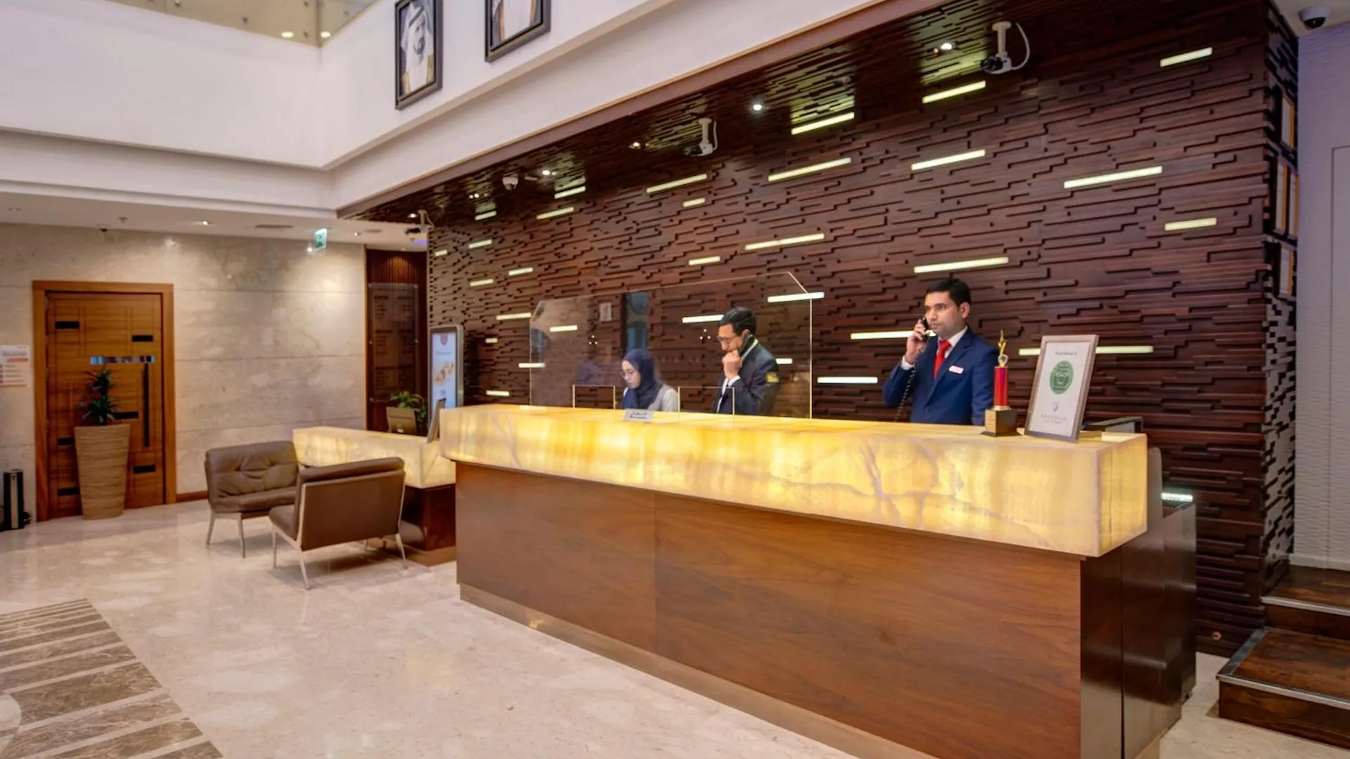 Grandeur Hotel Al Barsha Dubaj
