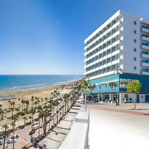 Sun Hall 4*, לרנקה קפריסין