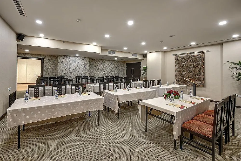 דובאי Grandeur Hotel Al Barsha