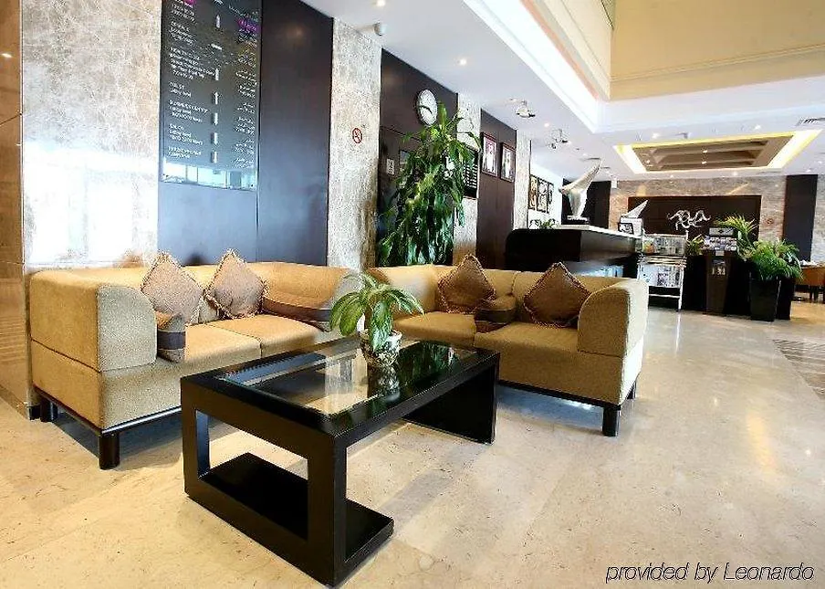 דובאי Grandeur Hotel Al Barsha 4*,